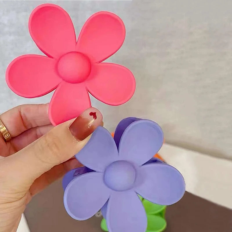 Large Flower Claw Clips For Women Fashion Hair Claw Hair Clamps Girls Matte Hairpins Sweet Headwear Barrette Hair Accessories