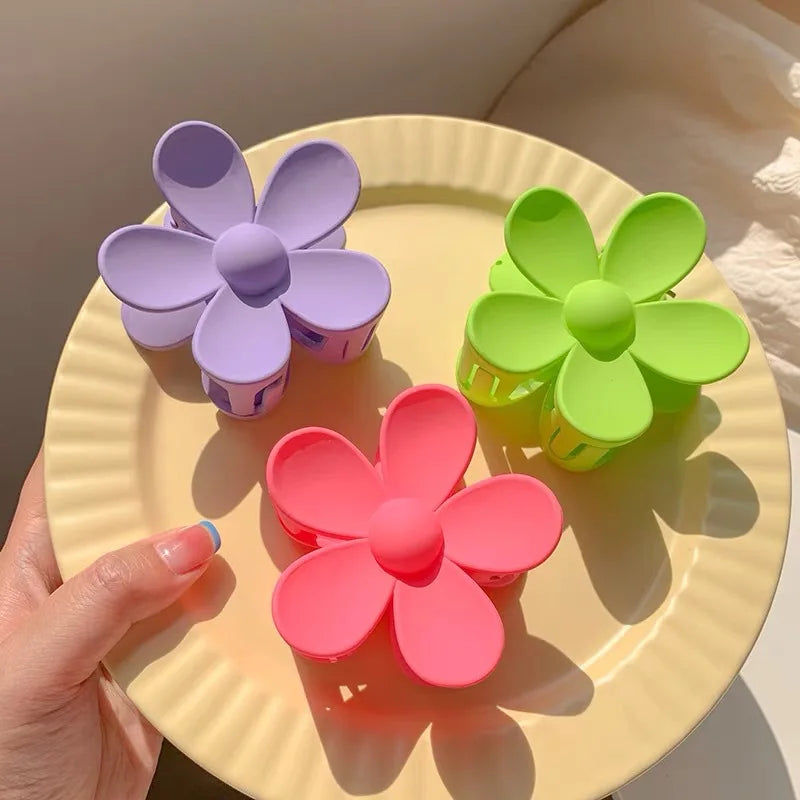 Large Flower Claw Clips For Women Fashion Hair Claw Hair Clamps Girls Matte Hairpins Sweet Headwear Barrette Hair Accessories